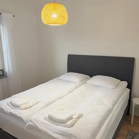 Comfortable Two-room In The Center קמי